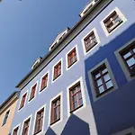 Fynbos In Der Altstadt, Frauenkirche, Netflix, Parkplatz Apartment *