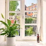 דירה Fynbos In Der Altstadt, Frauenkirche, Historisch, Parkplatz
