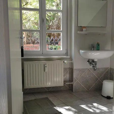 Fynbos In Der Altstadt, Frauenkirche, Historisch, Parkplatz Apartment