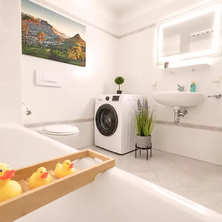 Apartman Fynbos In Der Altstadt, Frauenkirche, Historisch, Parkplatz *
