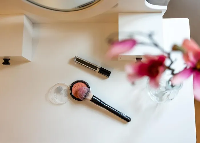 Fynbos In Der Altstadt, Frauenkirche, Historisch, Parkplatz