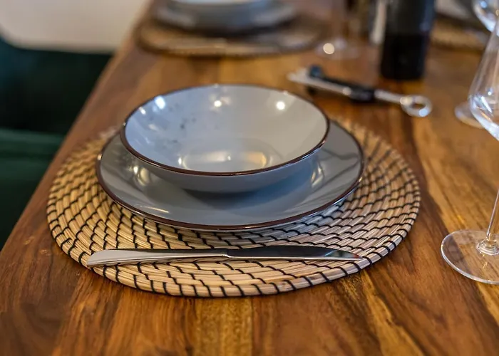 Fynbos In Der Altstadt, Frauenkirche, Historisch, Parkplatz Appartement *